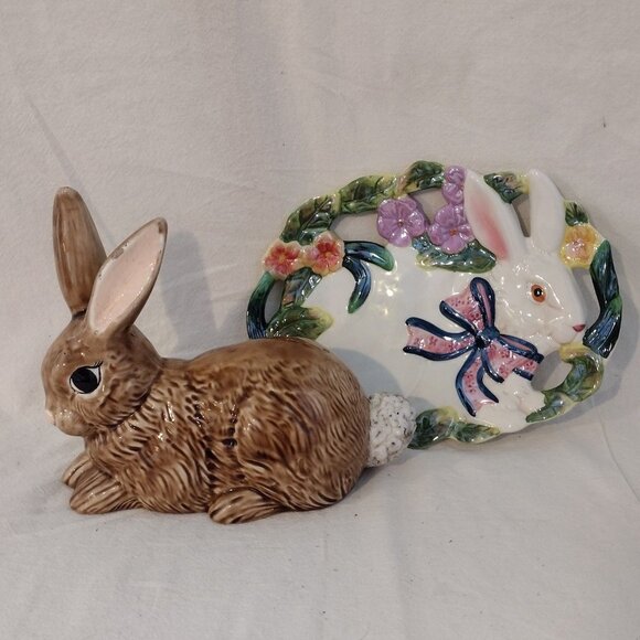 LOT OF 2 – Brown Ceramic Bunny Figurine and Floral Bunny  Serving Plate - Picture 1 of 9